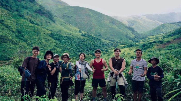 TREKKING TỰ TÚC HAY TREKKING THEO TOUR: ĐÂU LÀ LỰA CHỌN PHÙ HỢP CHO BẠN?